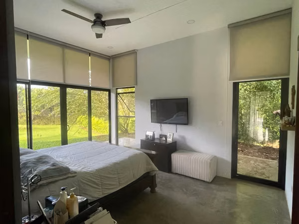 Vendo casa preciosa en Quintas del Trópico Guapiles