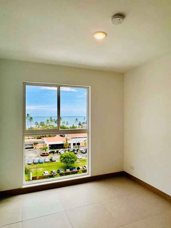 APARTAMENTO EN VENTA EN JACO CON VISTA AL MAR