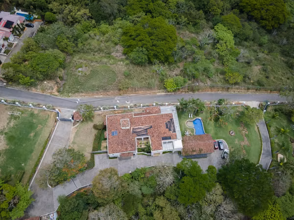 El Caminito: Hermosa Villa en Brasil de Mora