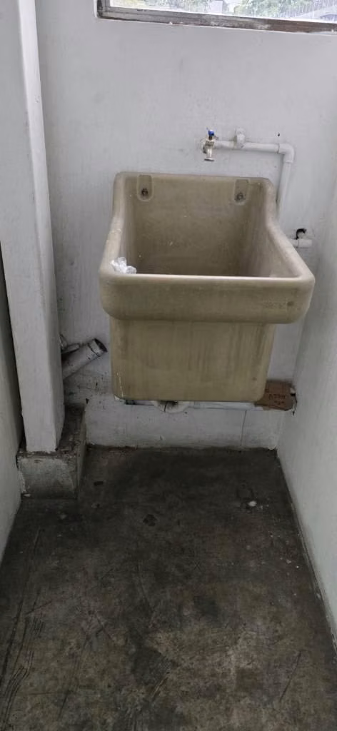 Bodega en alquiler en La Valencia, Heredia (Con Anden)