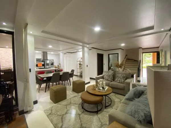 Sale House in Condominio Curridabat Freses -Granadilla Your new home in Curridabat awaits you!