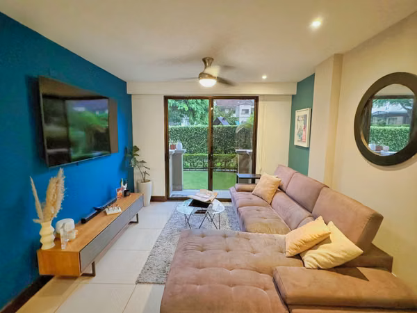 VENTA DE APARTAMENTO EN CONDOMINIO, SANTA ANA-POZOS