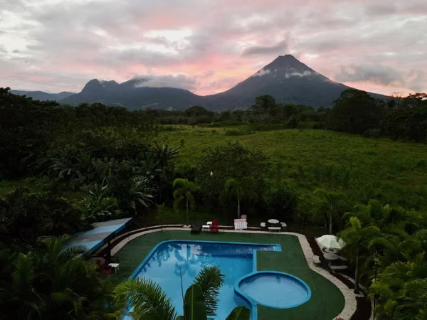 For sale hotel San Carlos La Fortuna
