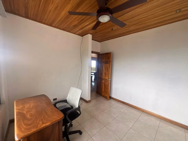 Casa en venta en Orotina, Residencial Vista Mar, con vistas al océano