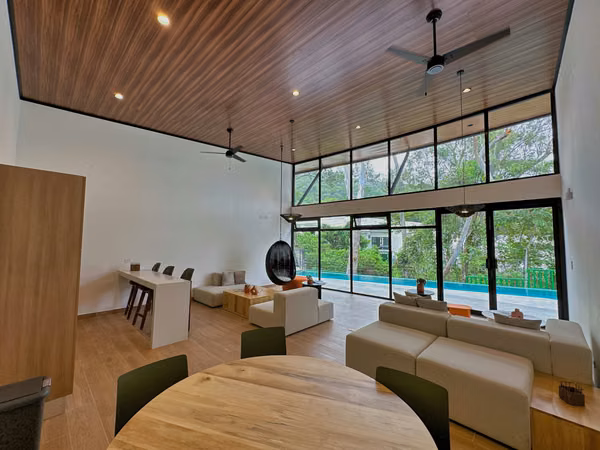 ALQUILER DE CASA NUEVA EN CONDOMINIO - ESCAZÚ