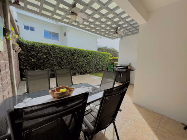 SALE OF HOUSE - SANTA ANA