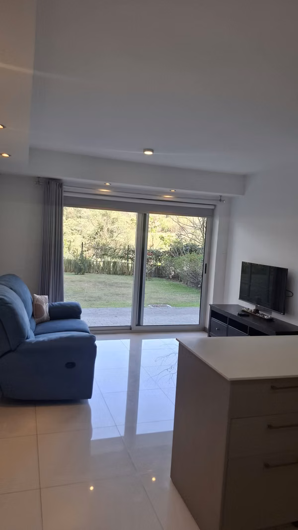 Apartamento con Patio y Terraza en condominio Paradisus, Rohrmoser