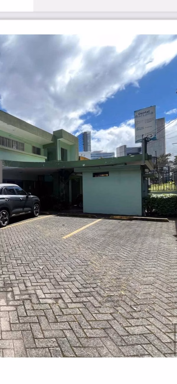 Venta propiedad Comercial Rohrmoser, Nunciatura Bulevar Uso Mixto, Inversión.