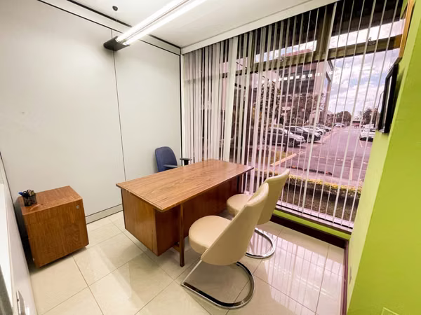 Oficina en Venta en Sabana Sur | 150 m² | 6 Oficinas | 3 Parqueos