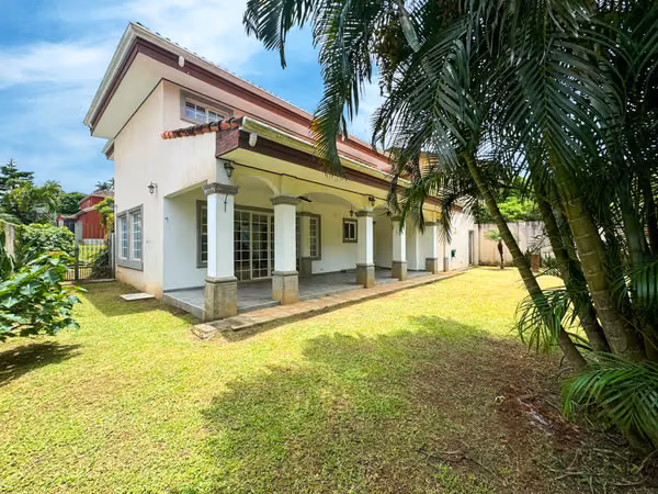 Se vende Casa en Condo. Santa Lucía, San Juan-La Unión, Cartago (MA).