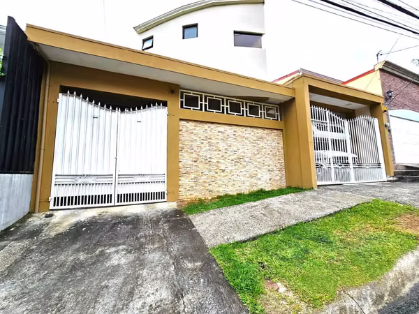 Venta de Casa en Curridabat id # 38656