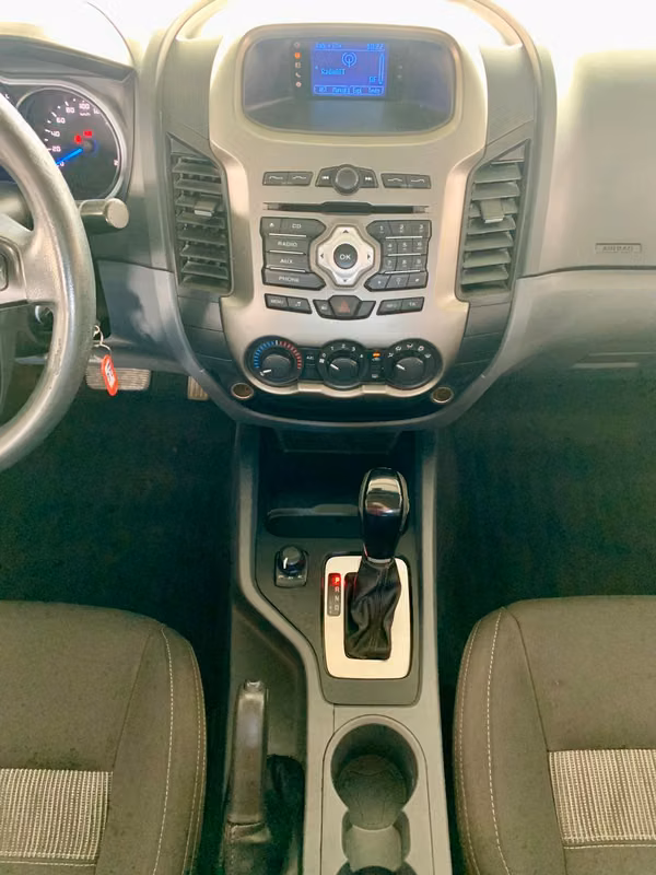 FORD RANGER 4X4 AUTOMÁTICO 2015