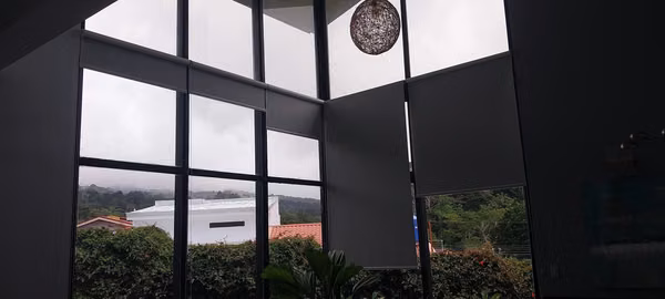 Casa contemporanea, San Isidro de Heredia 637 mtrs2