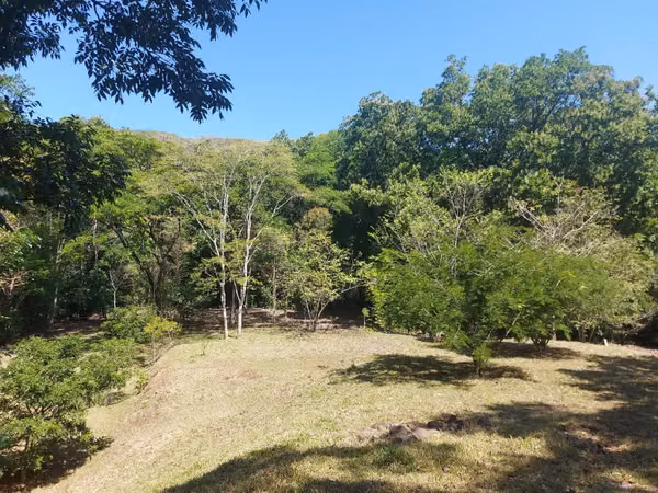 Venta de terreno residencial o turístico en San Miguel de Puntarenas.
