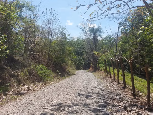 Venta de terreno residencial o turístico en San Miguel de Puntarenas.