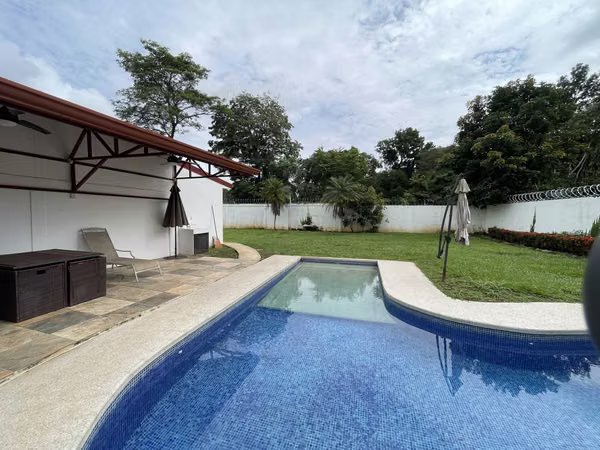 Quinta Esparza San Juan Chiquito, Piscina y Área BBQ – Rebajada