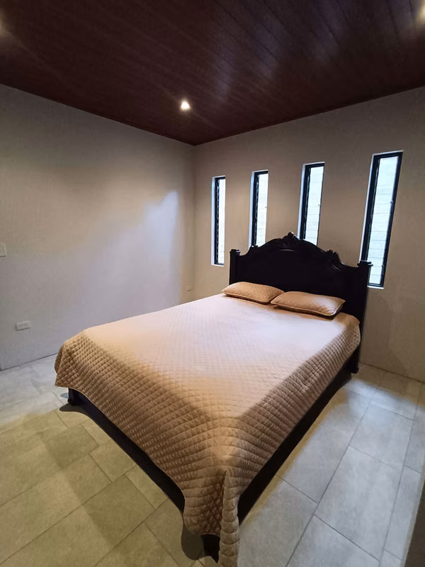 NUEVO PRECIO!!!!!Se vende casa en San Rafael, Alajuela