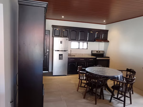 NUEVO PRECIO!!!!!Se vende casa en San Rafael, Alajuela