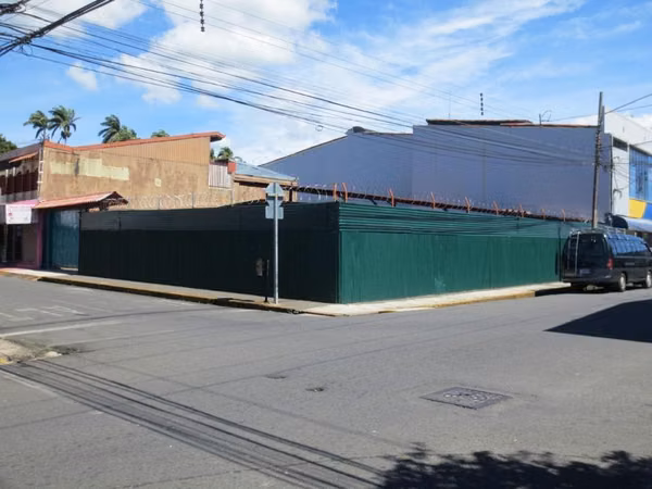 EN VENTA -  PROPIEDAD COMERCIAL ESQUINERA – ALAJUELA CENTRO
