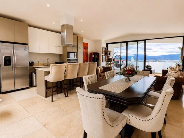 Venta de Casa en Escazú | Condominio