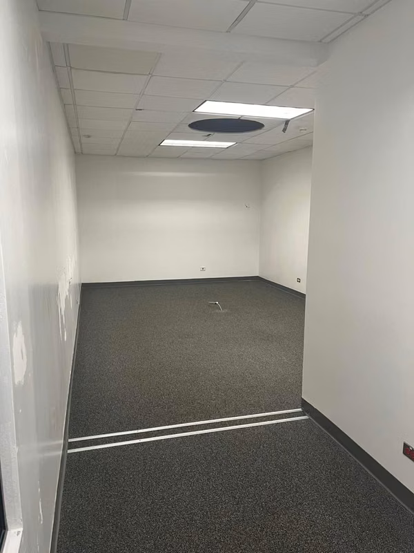 Edificio Comercial en Hatillo - E58