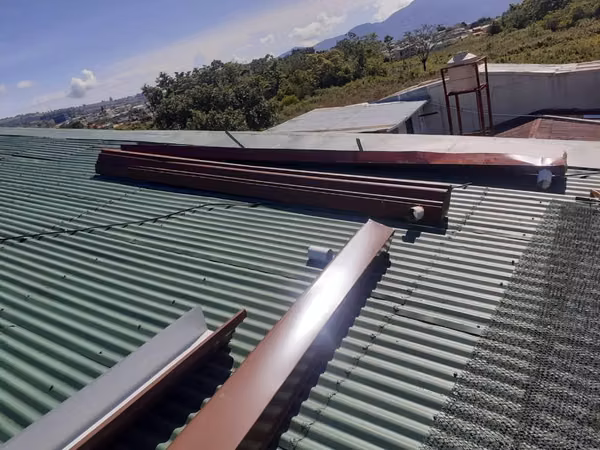 WE REPAIR, RENEW AND CHANGE THEIR TECHNIQUES. CANOE INSTALLATION AND MORE..