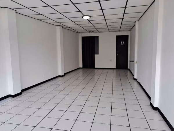 Venta Edificio Desamparados esquinero 2 plantas 7 oficinas