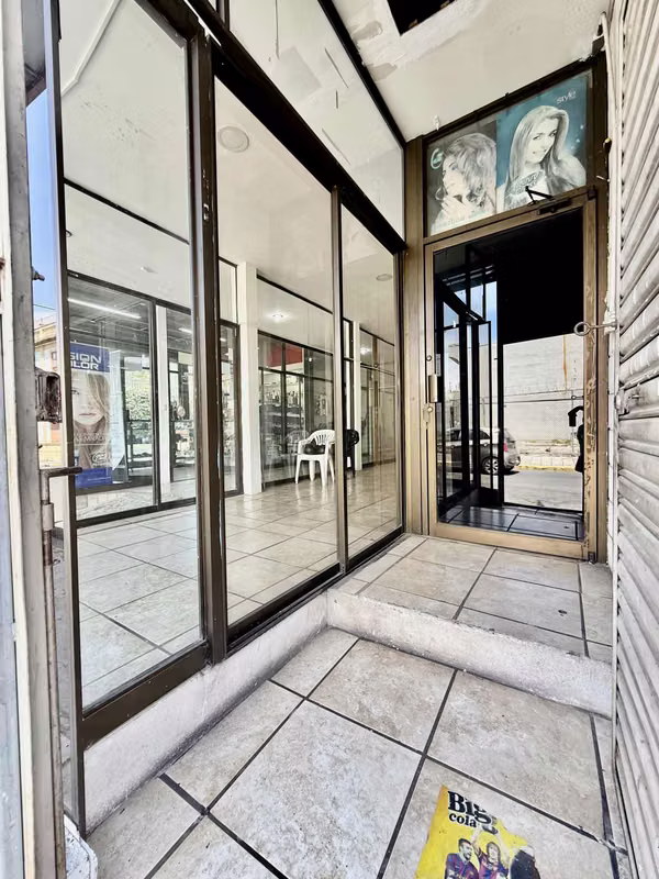 Edificio Esquinero - Exclusiva Ubicación Barrio Amón - Oportunidad
