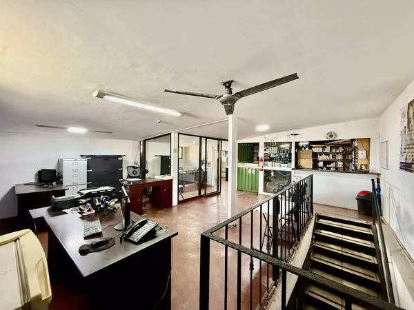 Edificio Esquinero - Exclusiva Ubicación Barrio Amón - Oportunidad