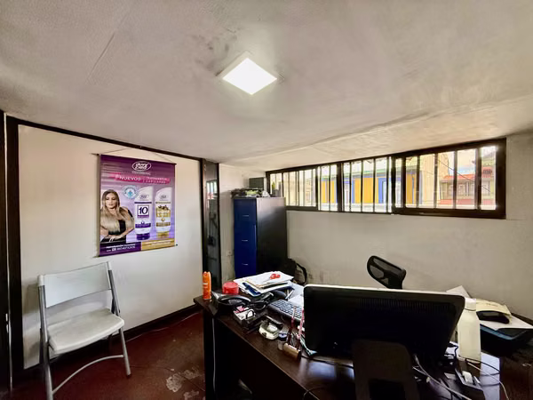 Edificio Esquinero - Exclusiva Ubicación Barrio Amón - Oportunidad
