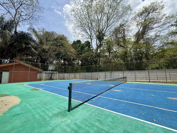 Venta LOTES  en Condominio Villa Verde, A 6 KILOMETROS DE PLAYA MANTAS