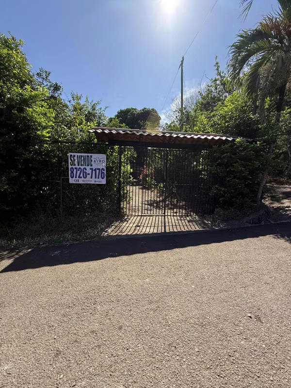 Venta de casa amplia en Matapalo, Abangares - Guanacaste