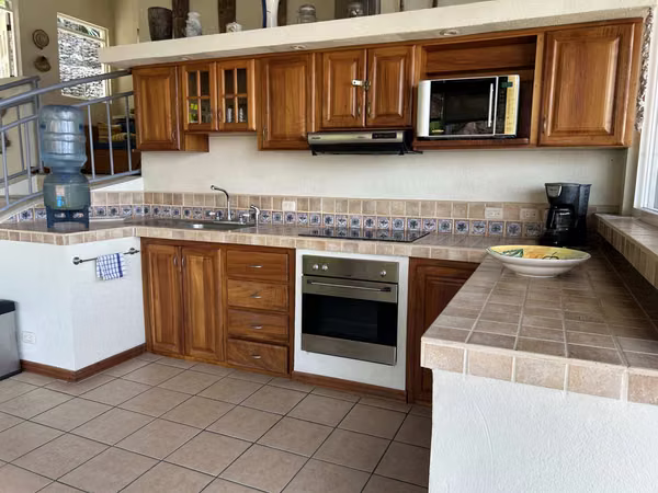 Vendo casa de lujo, en la  playa , completamente amueblada en Condominio Costa Mar.