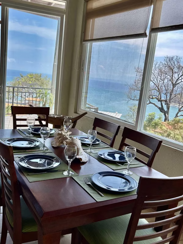Vendo casa de lujo, en la  playa , completamente amueblada en Condominio Costa Mar.