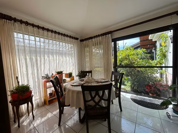SE VENDE CASA EN CONDOMINIO EXCLUSIVO - LINDORA - SANTA ANA