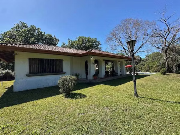 Venta Finca con casaclub y piscina, Orotina para proyecto inmobiliario