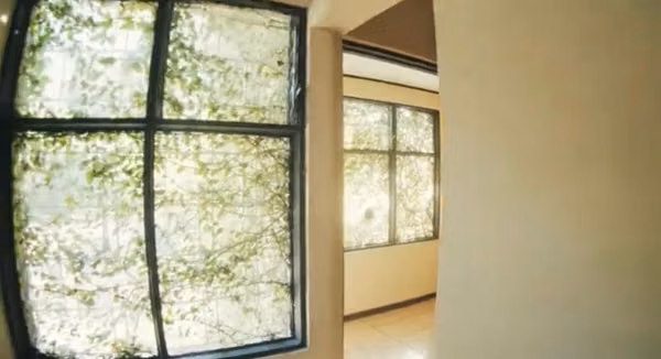 En venta edificio en Barrio Amón con 2 apartamentos y sala de reuniones