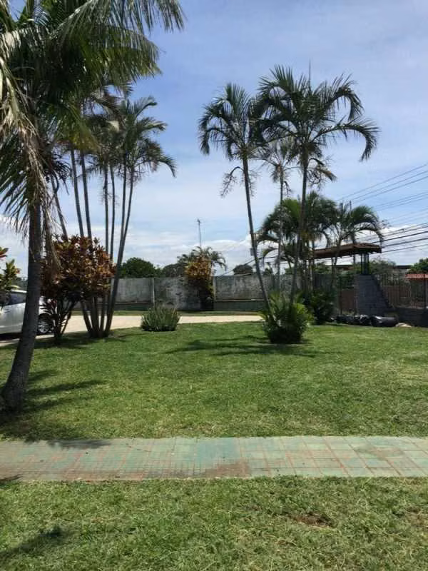 Terreno 4679m2 zona mixta residencial comercial frente a calle publica