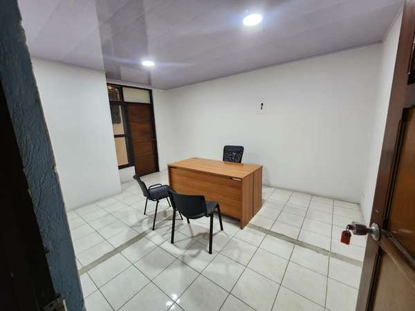 Oficinas / Consultorios Alajuela Centro