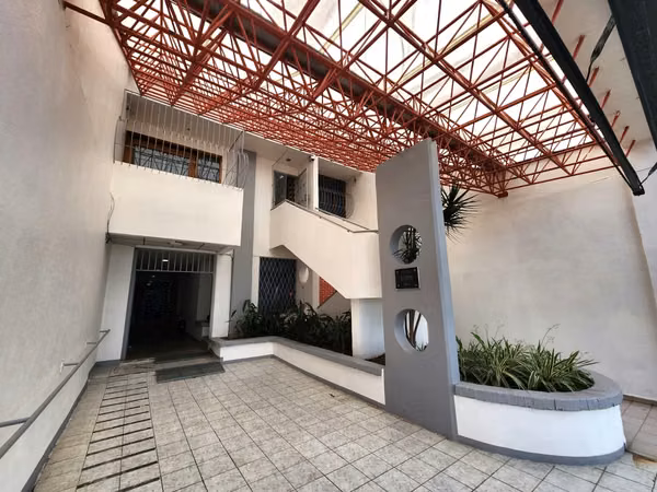 Oficinas / Consultorios Alajuela Centro