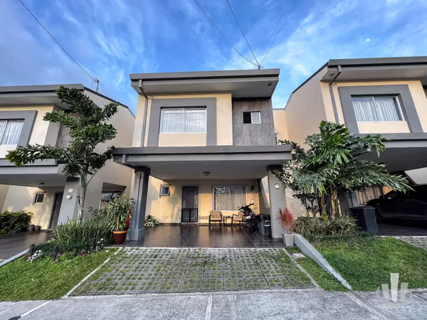 Casa en venta en Condominio Los Alamos