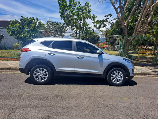 HYUNDAI TUCSON 2020
