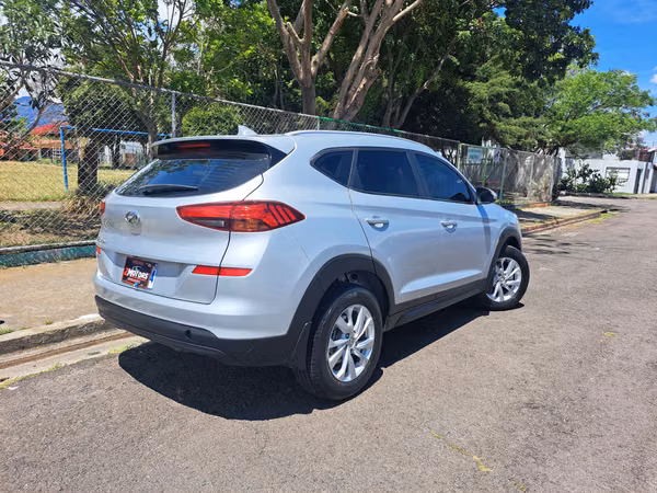 HYUNDAI TUCSON 2020