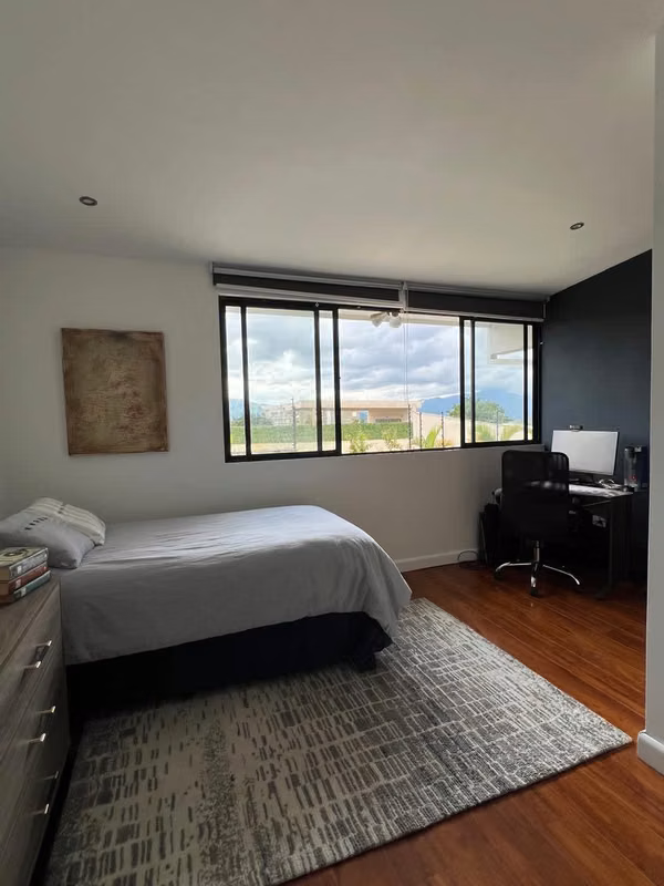SE VENDE CASA EN EXCLUSIVO CONDOMINIO Curridabat (Lomas de Granadilla))