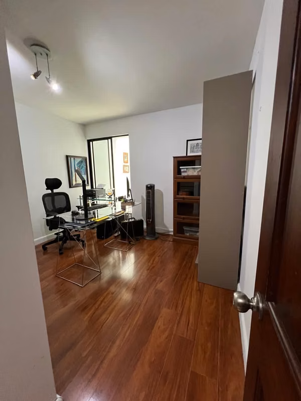 SE VENDE CASA EN EXCLUSIVO CONDOMINIO Curridabat (Lomas de Granadilla))