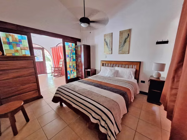 Se vende villa en Playas del Coco