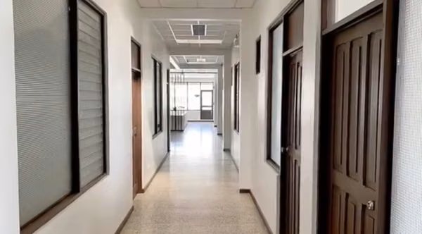 Alquiler 18 oficinas Heredia Centro