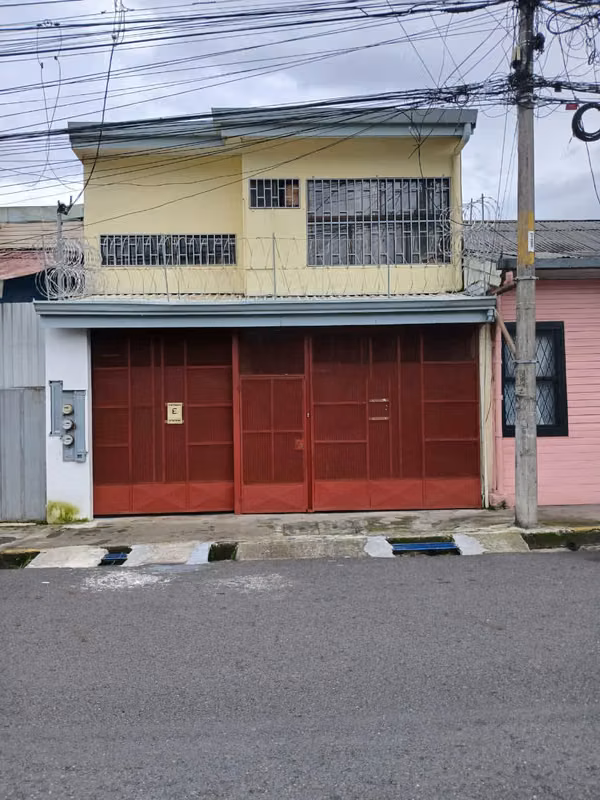 Sale residential, commercial and investment use in San Cayetano, negotiable price AP