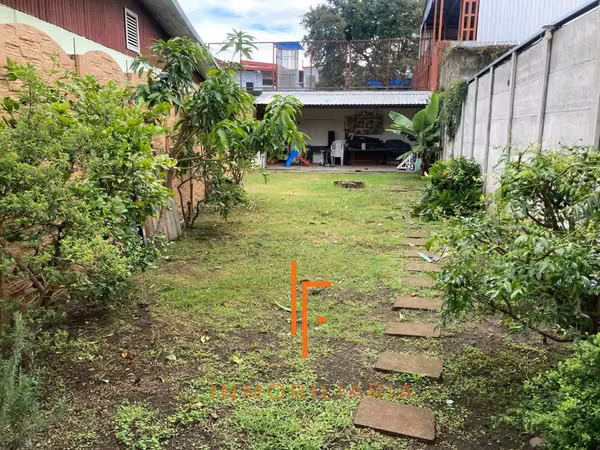 Oportunidad Terreno Comercial en Tibas