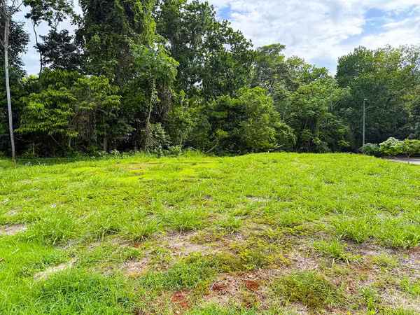 Se venden Lotes en Proyecto cerca de Playa Bejuco, Parrita (MV).